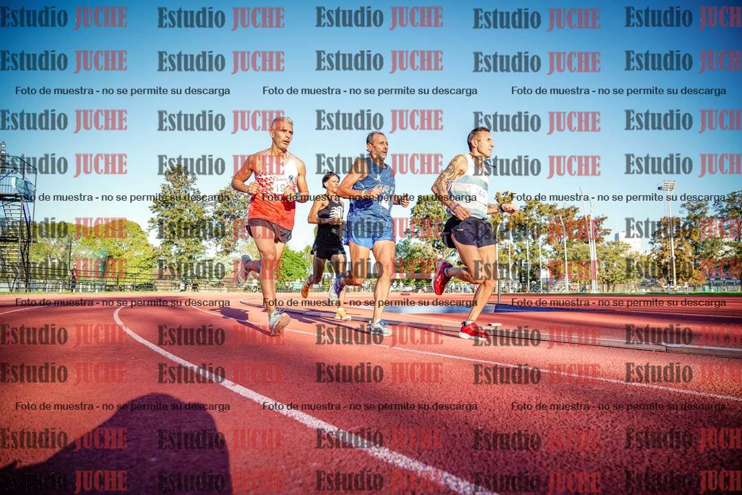Fotos de los 3000 m llanos de varones