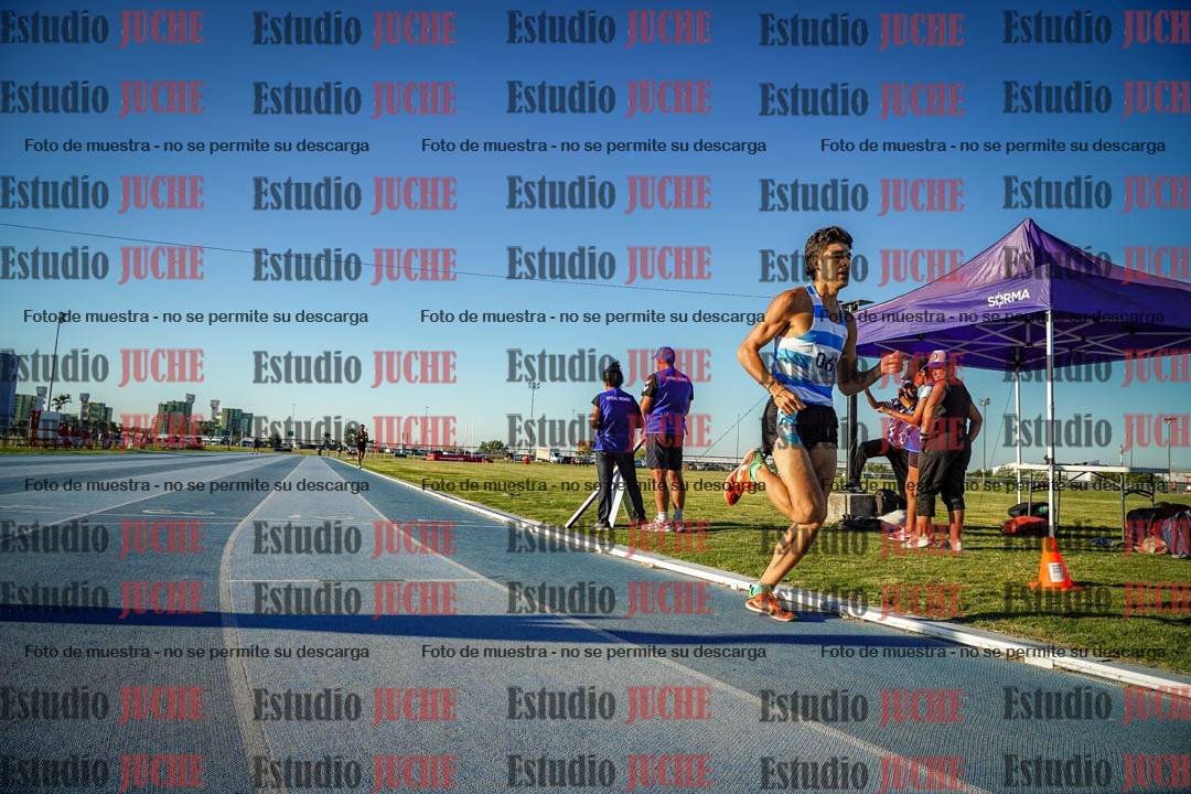 Fotos de los 1500 m llanos de varones