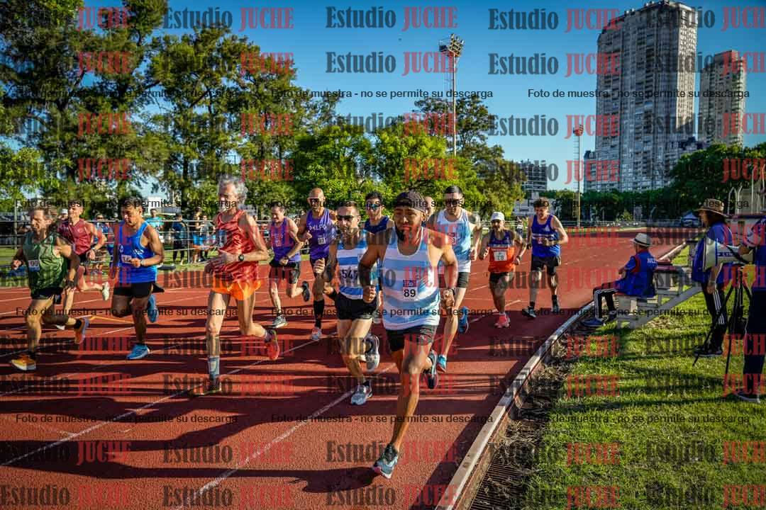 Fotos de los 3000 m llanos de varones