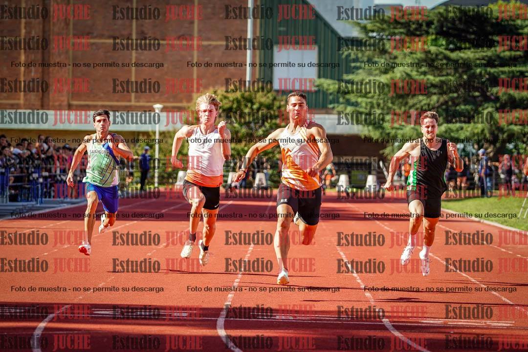Fotos de los 100 m llanos de varones - FINAL
