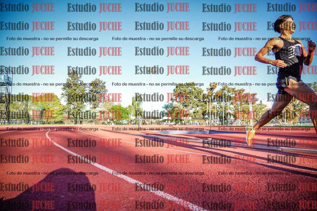 Fotos de los 3000 m llanos de varones