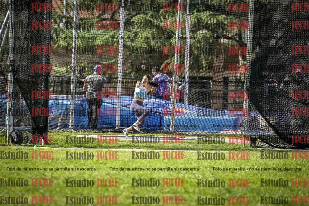 Fotos del lanzamiento de martillo de mujeres