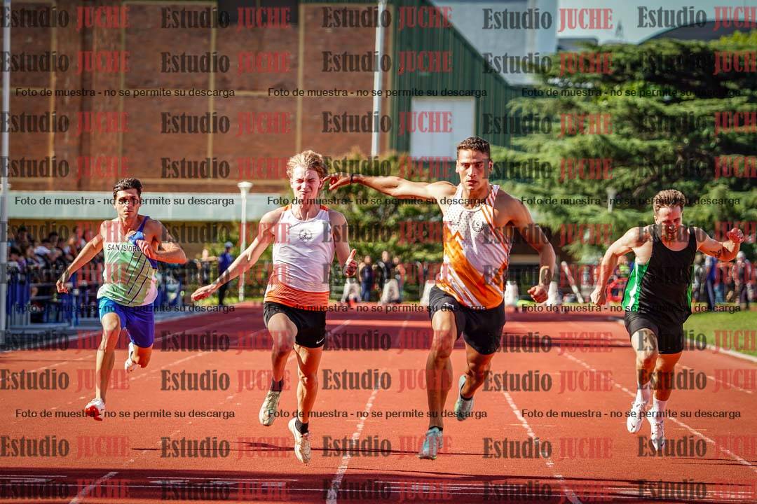 Fotos de los 100 m llanos de varones - FINAL