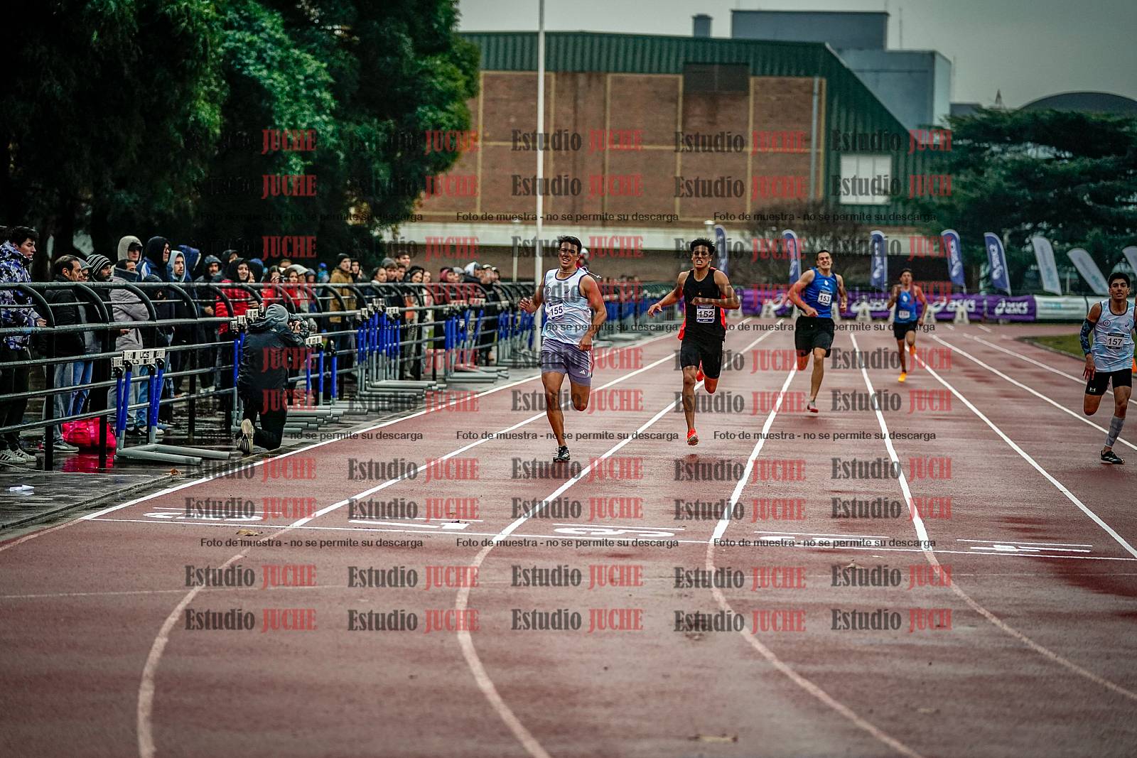 Fotos de los 400 m llanos de varones - decatlón 5