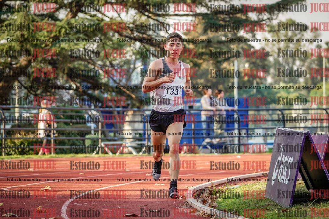 Fotos de los 5000 m llanos de varones