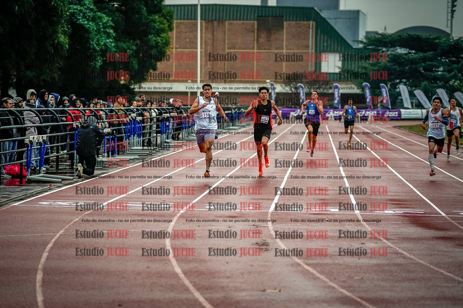Fotos de los 400 m llanos de varones - decatlón 5