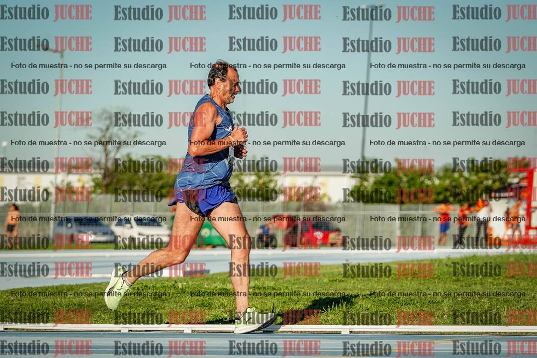 Fotos de los 3000 m llanos de varones