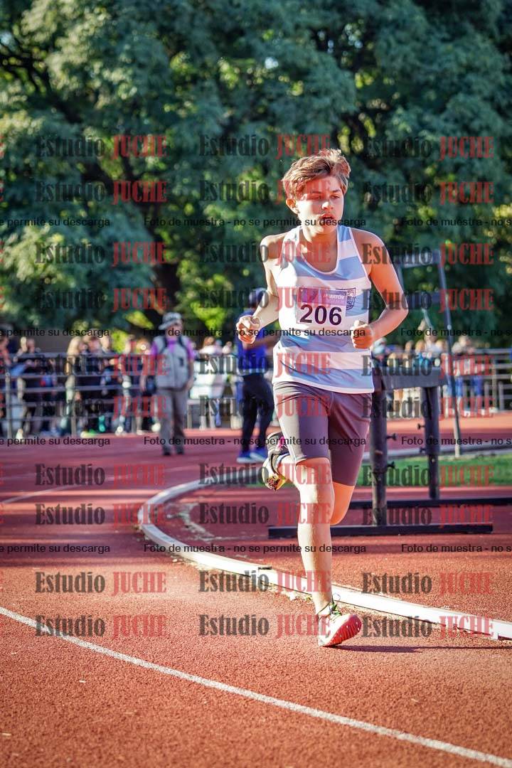 Fotos de los 600 m de varones