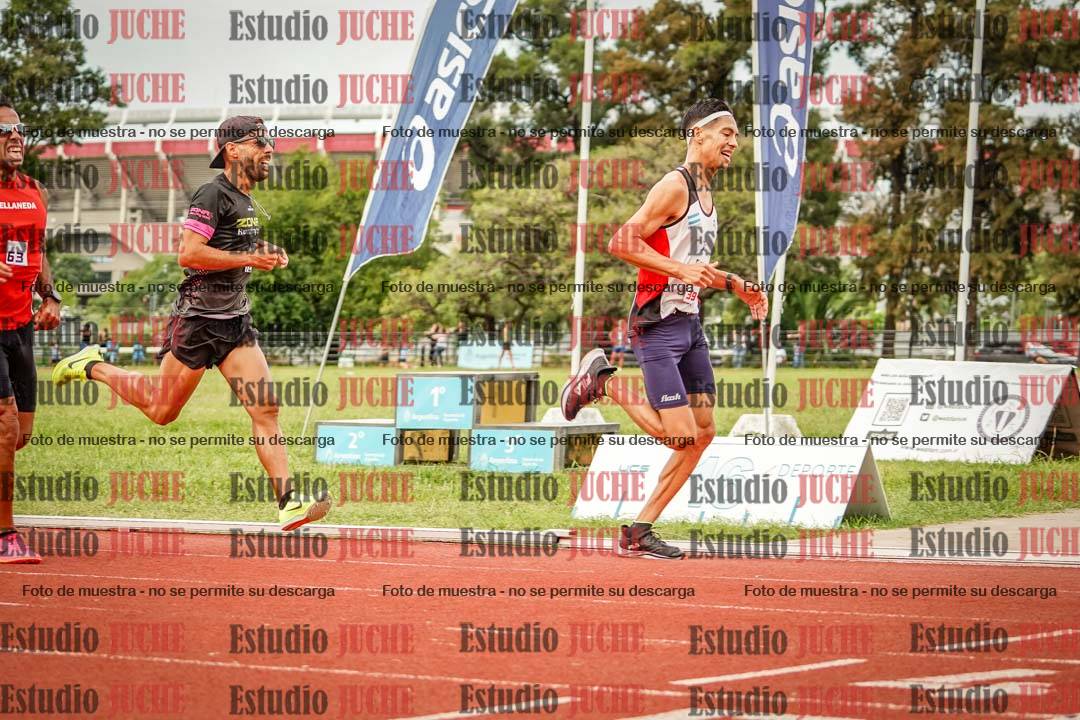 Fotos de los 3000 m llanos de varones