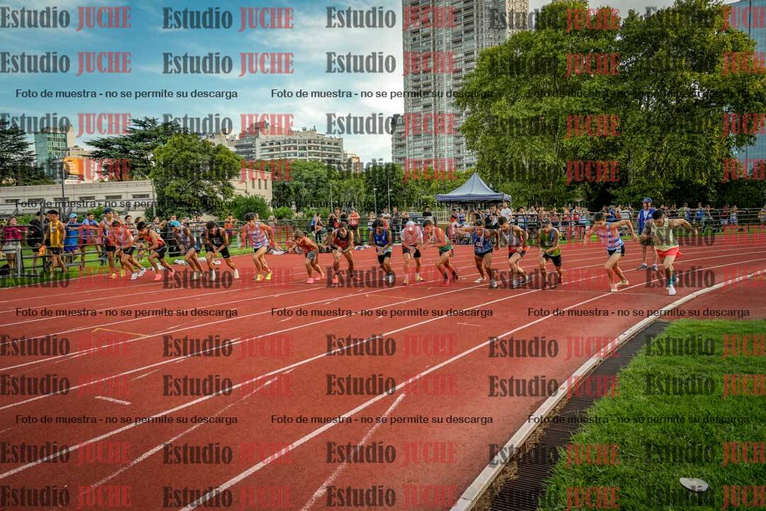 Fotos de los 1500 m llanos de varones