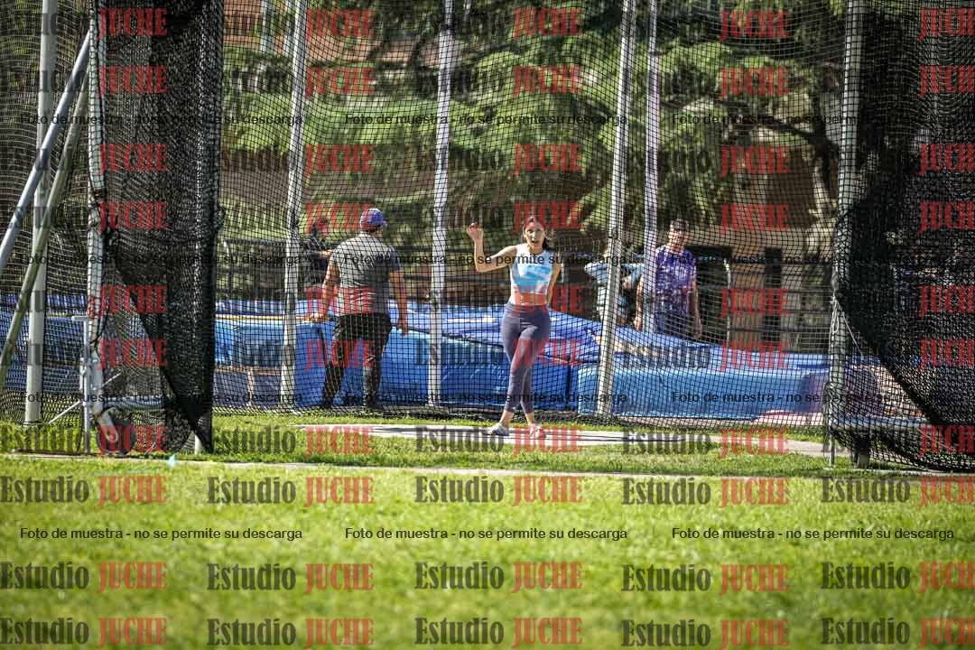 Fotos del lanzamiento de martillo de mujeres