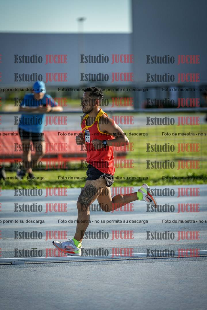 Fotos de los 3000 m llanos de varones