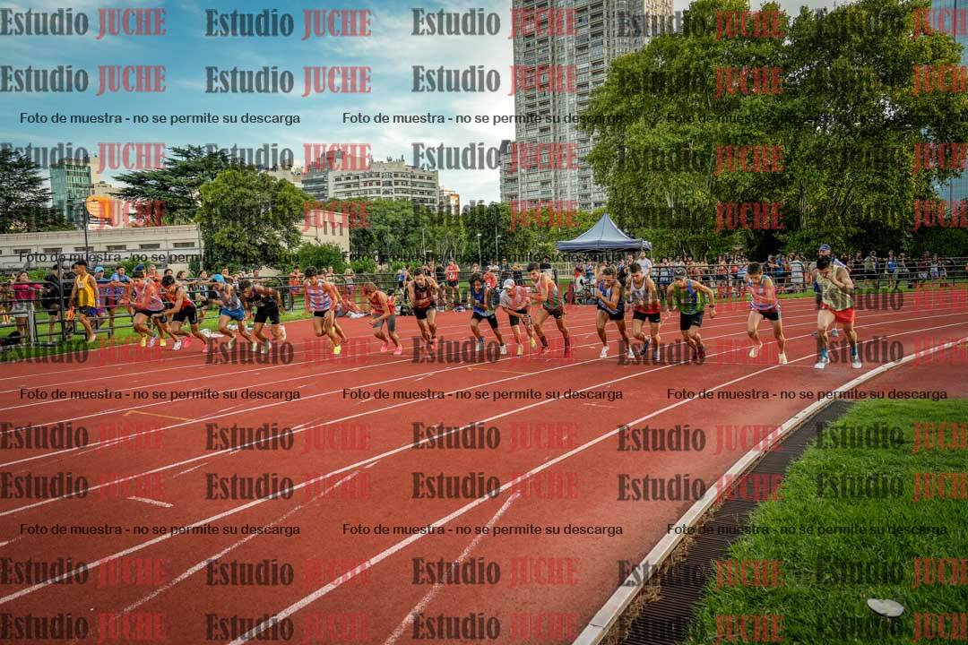 Fotos de los 1500 m llanos de varones