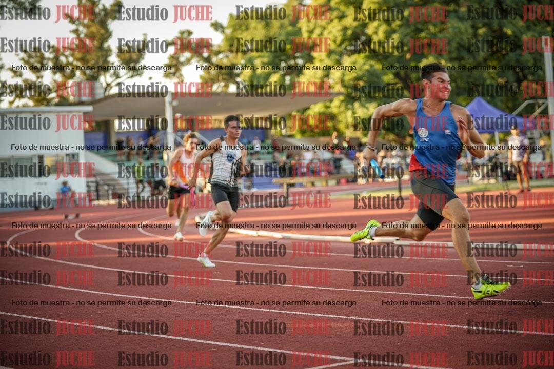 Fotos de las Postas 4x100 m de varones