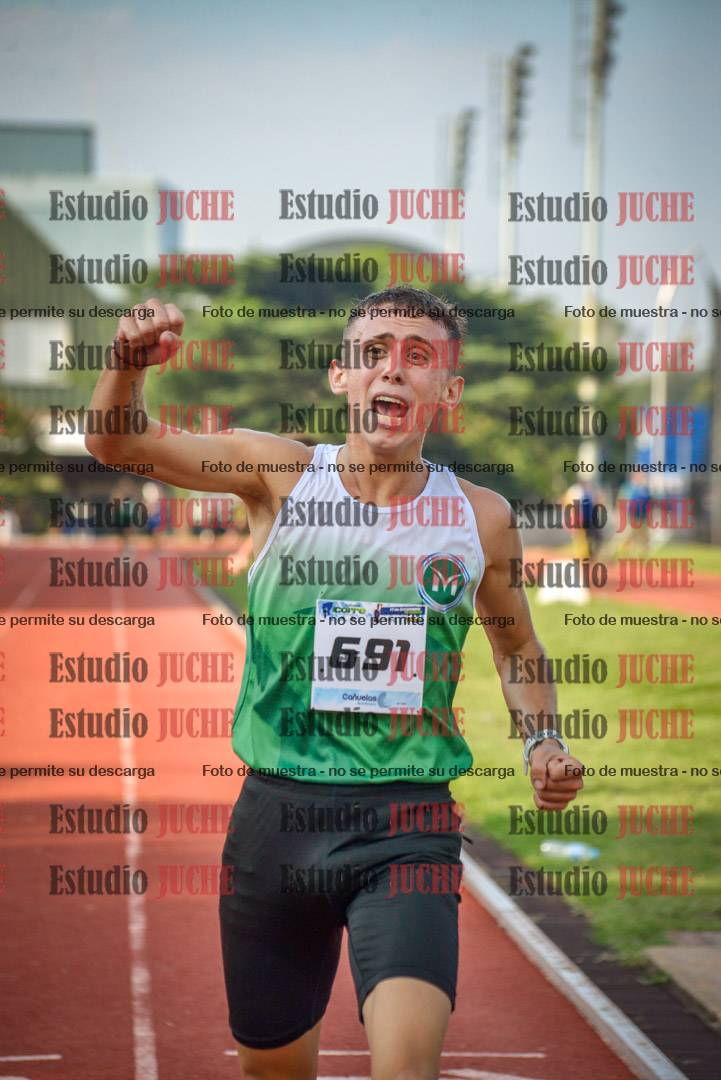 Fotos de los 3000 m llanos de varones