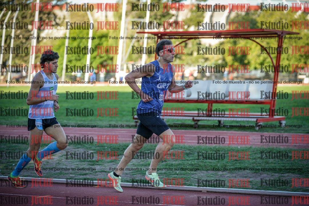 Fotos de los 3000 m llanos de varones