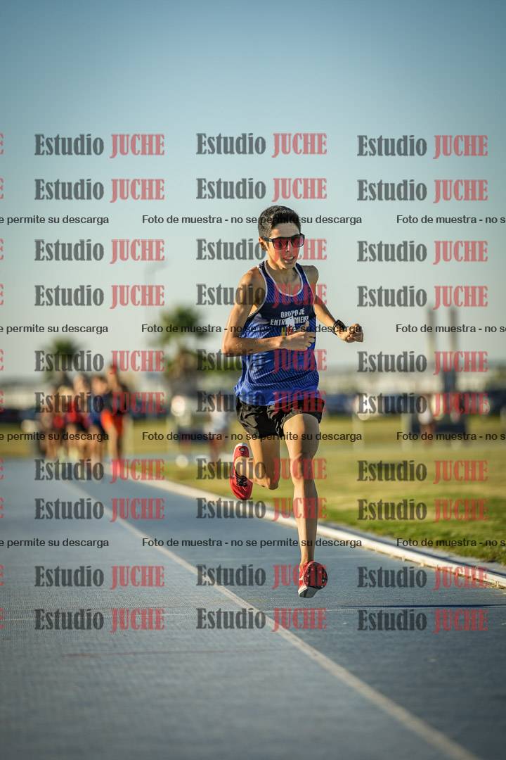 Fotos de los 1500 m llanos de varones