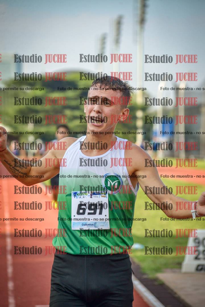 Fotos de los 3000 m llanos de varones