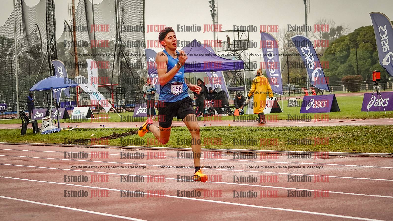Fotos de los 400 m llanos de varones - decatlón 5