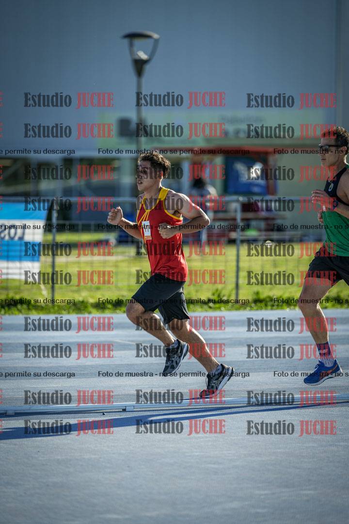 Fotos de los 3000 m llanos de varones