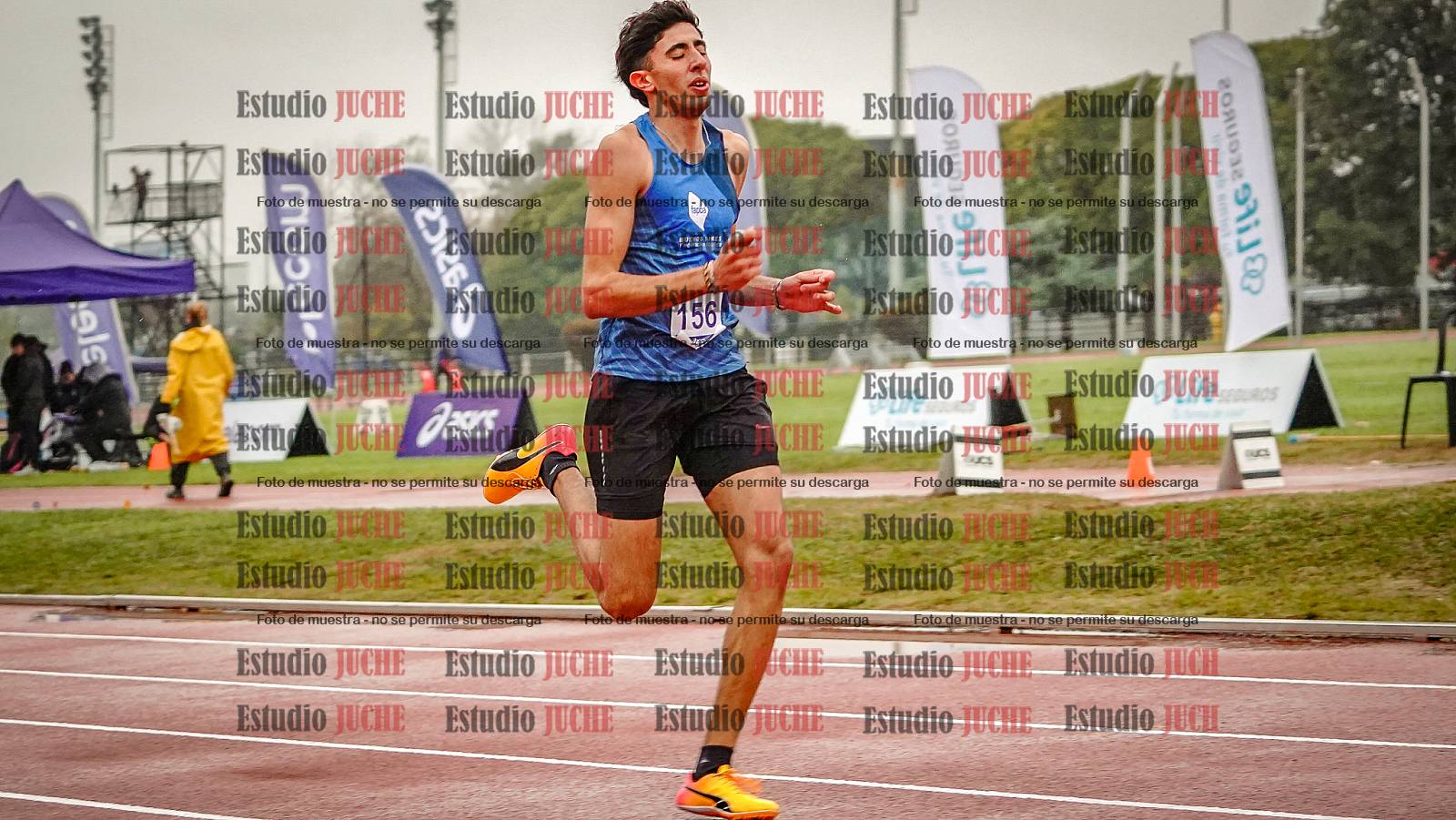 Fotos de los 400 m llanos de varones - decatlón 5