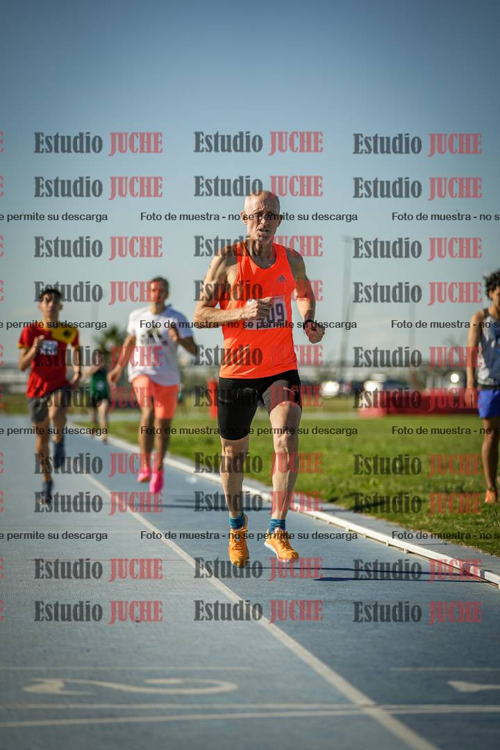 Fotos de los 1500 m llanos de varones