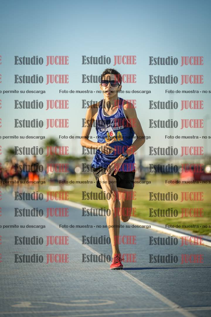 Fotos de los 1500 m llanos de varones