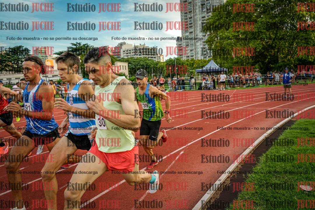 Fotos de los 1500 m llanos de varones