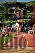 Fotos del salto en largo de mujeres
