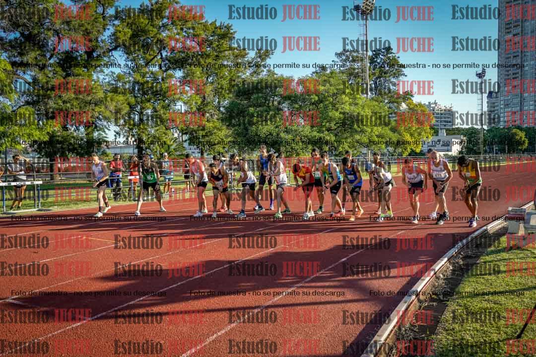 Fotos de los 3000 m llanos de varones