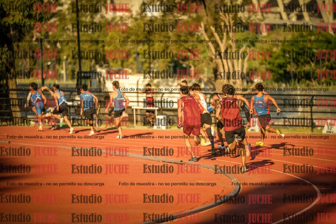 Fotos de las Postas 4x100 m de varones
