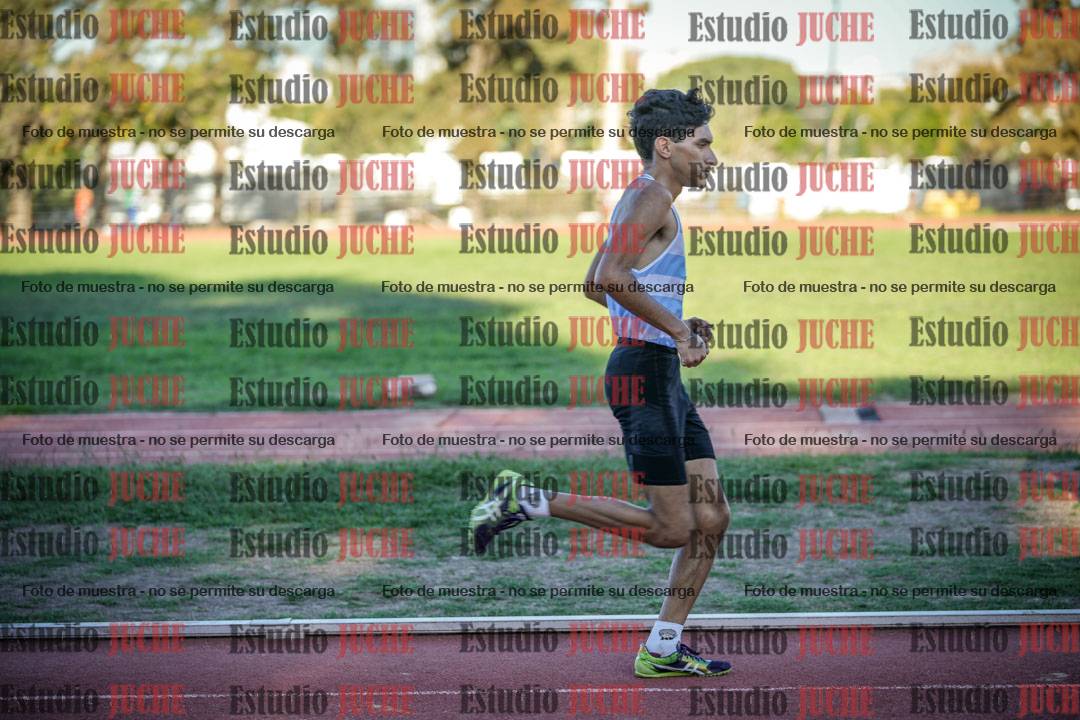 Fotos de los 3000 m llanos de varones