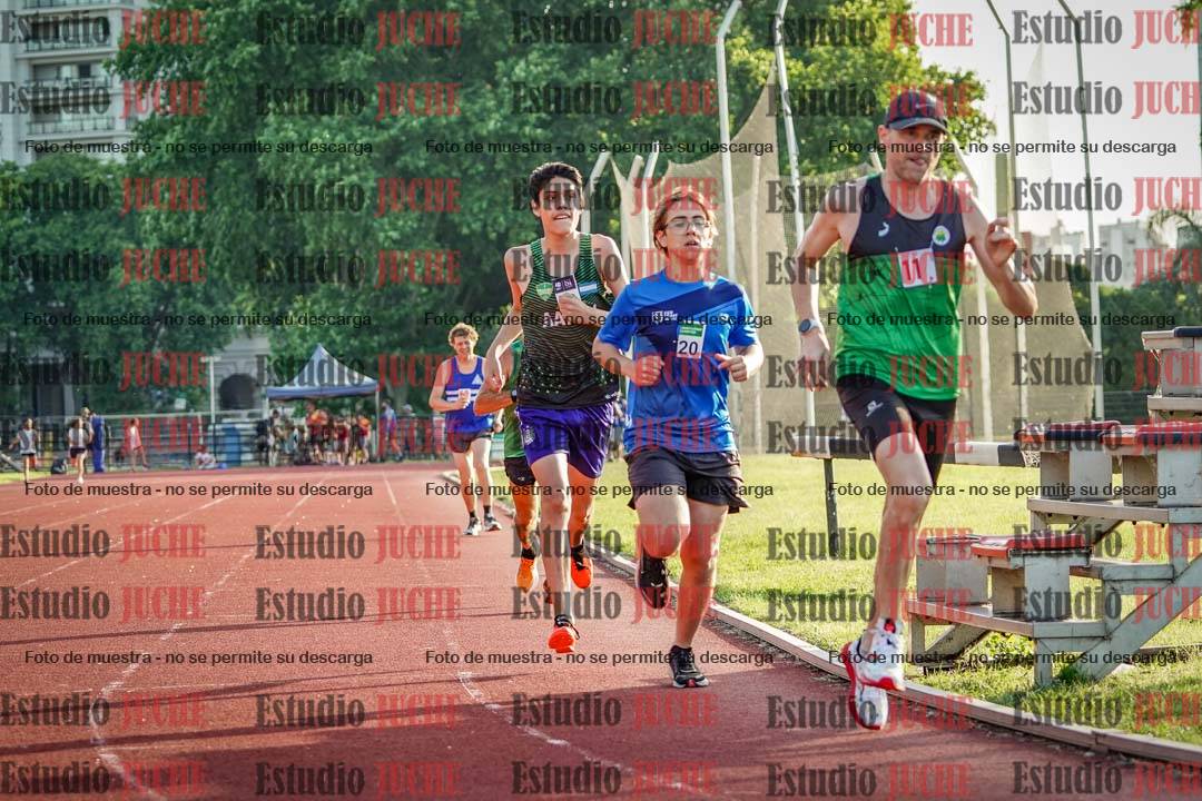 Fotos de los 1500 m llanos de varones