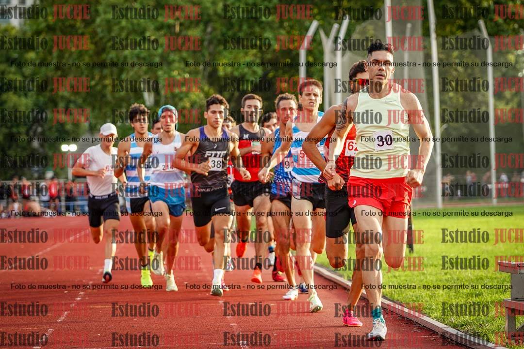 Fotos de los 1500 m llanos de varones