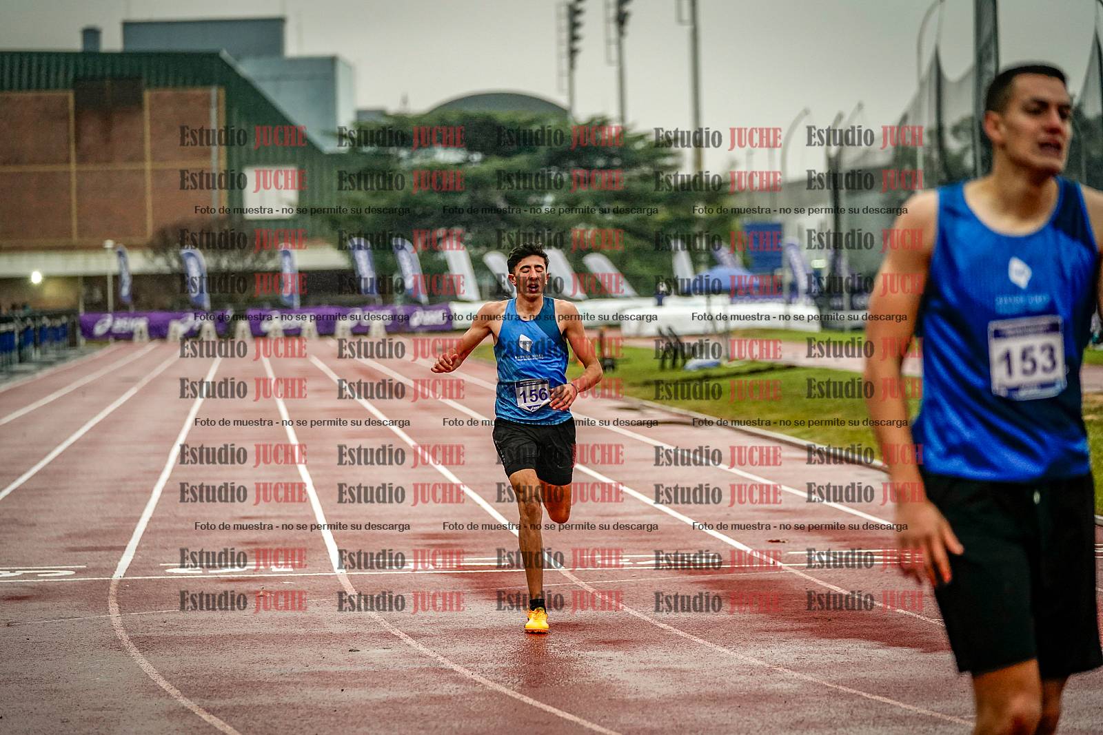Fotos de los 400 m llanos de varones - decatlón 5