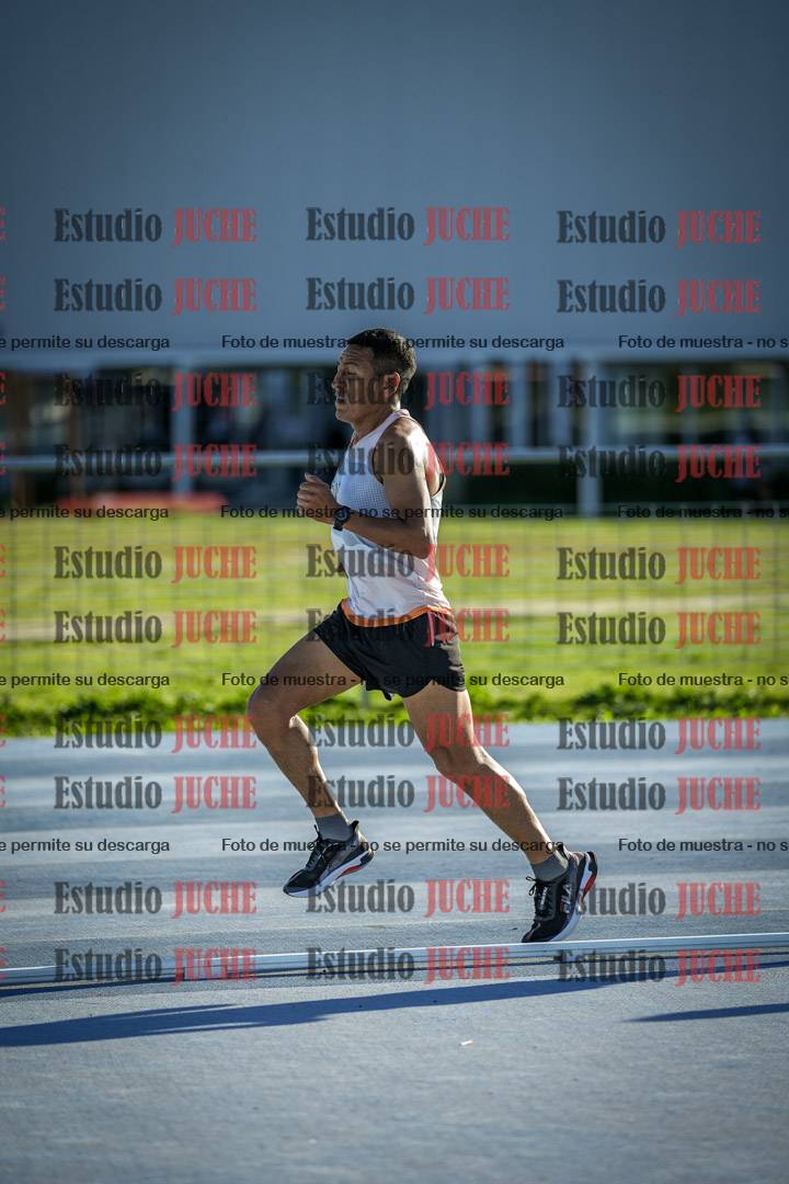 Fotos de los 3000 m llanos de varones