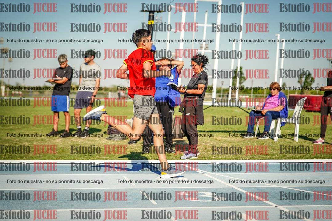 Fotos de los 1500 m llanos de varones