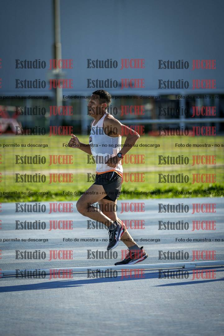 Fotos de los 3000 m llanos de varones