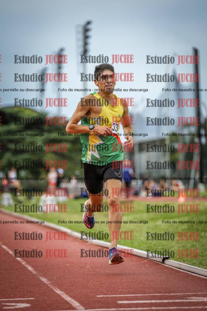 Fotos de los 3000 m llanos de varones
