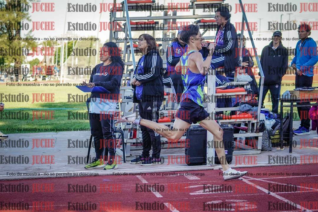 Fotos de los 600 m de varones