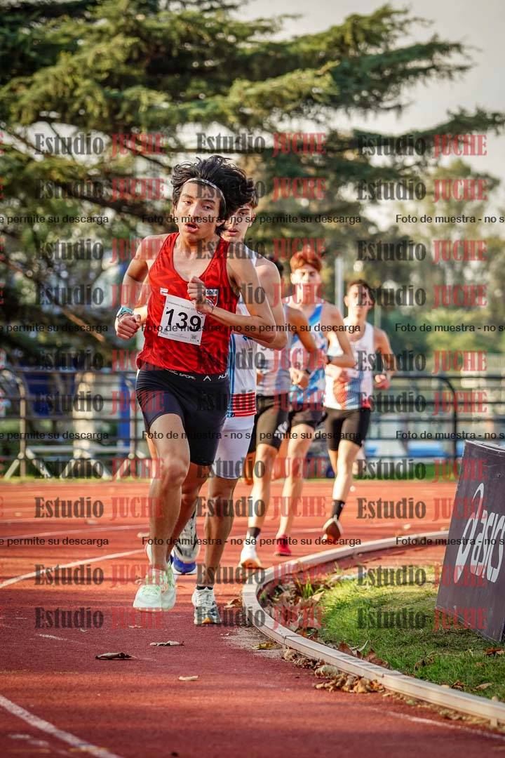 Fotos de los 5000 m llanos de varones