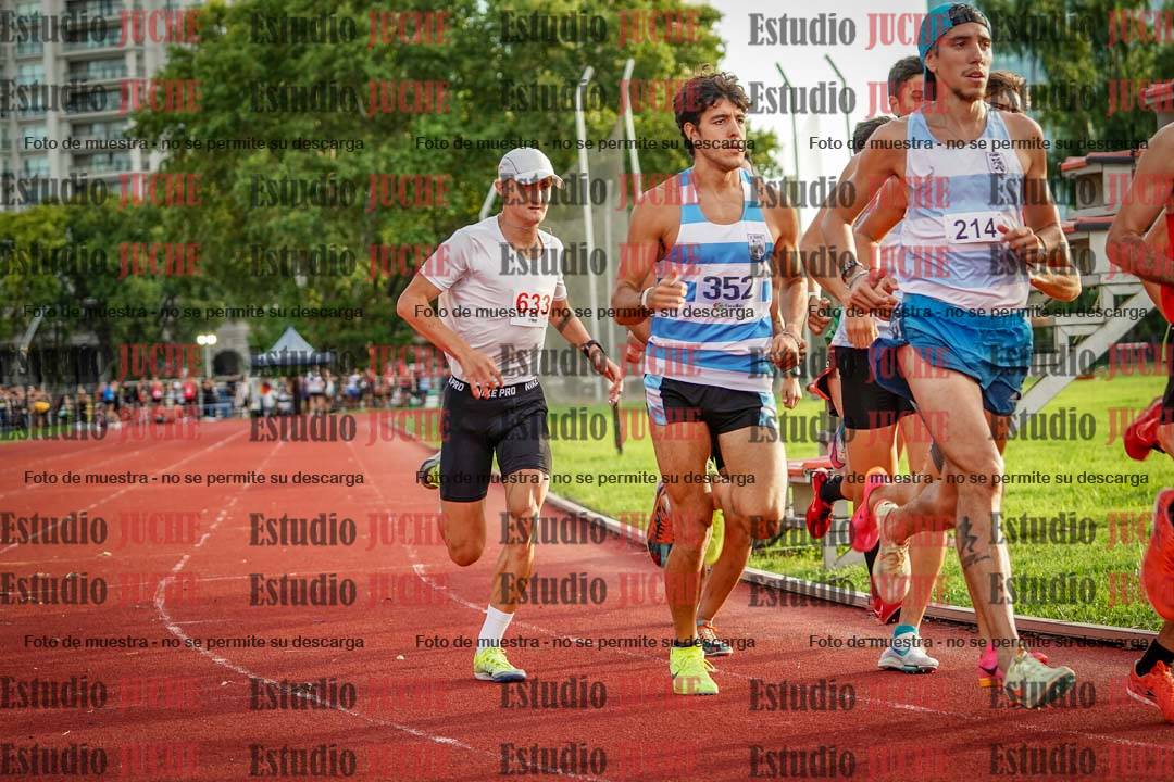 Fotos de los 1500 m llanos de varones