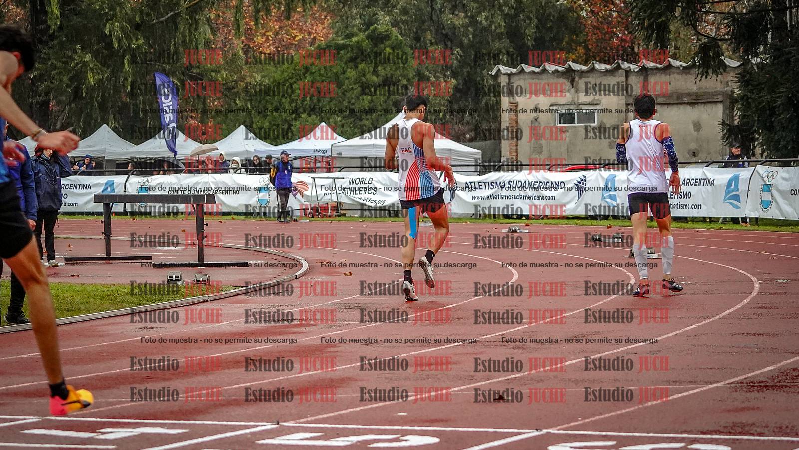 Fotos de los 400 m llanos de varones - decatlón 5
