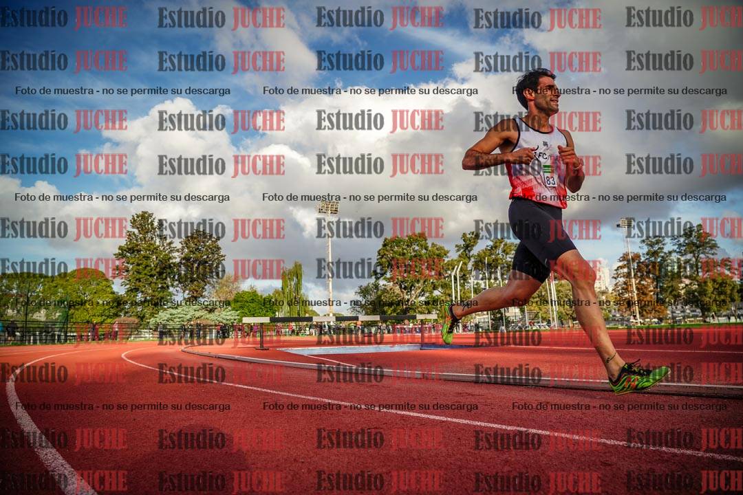 Fotos de los 3000 m llanos de varones