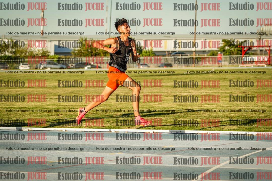 Fotos de los 1500 m llanos de varones