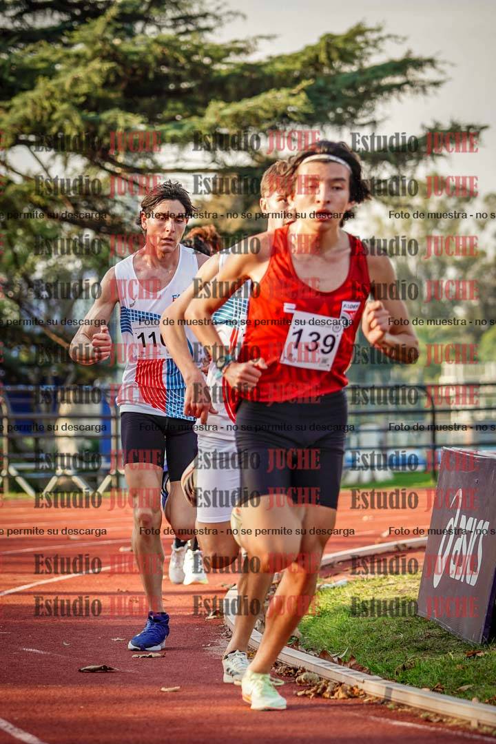 Fotos de los 5000 m llanos de varones