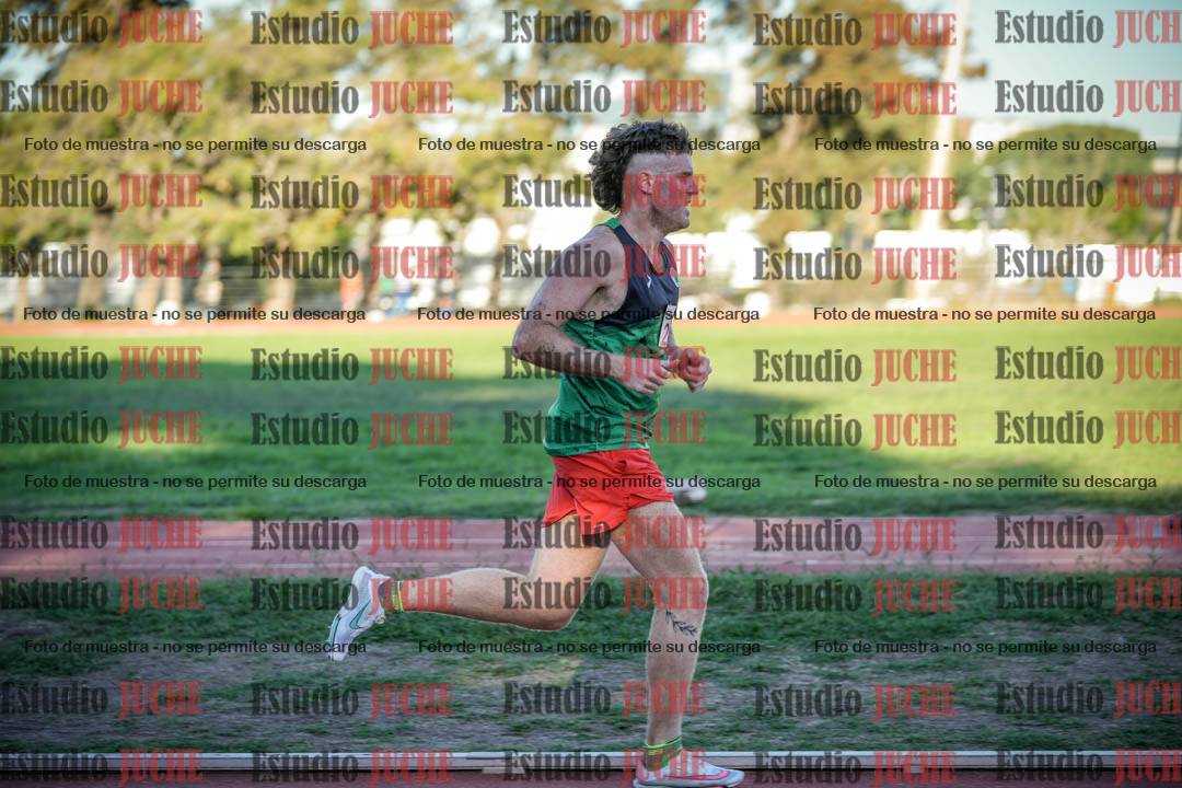 Fotos de los 3000 m llanos de varones
