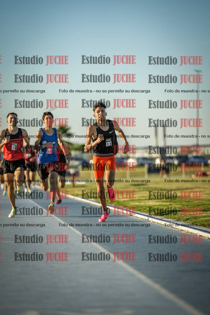 Fotos de los 1500 m llanos de varones