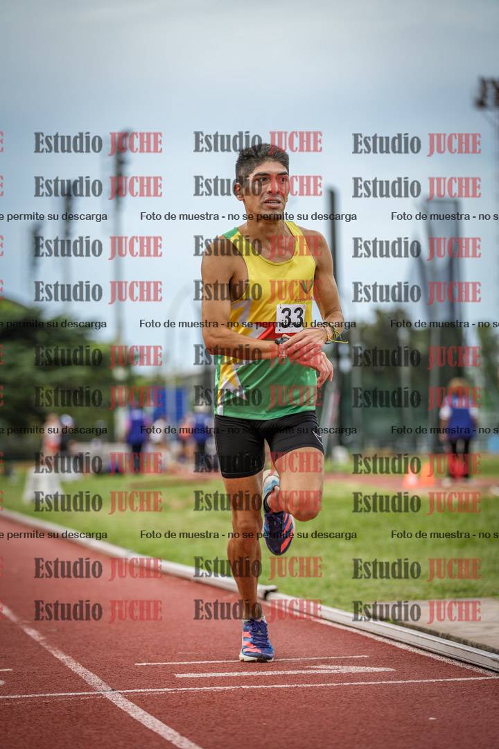 Fotos de los 3000 m llanos de varones