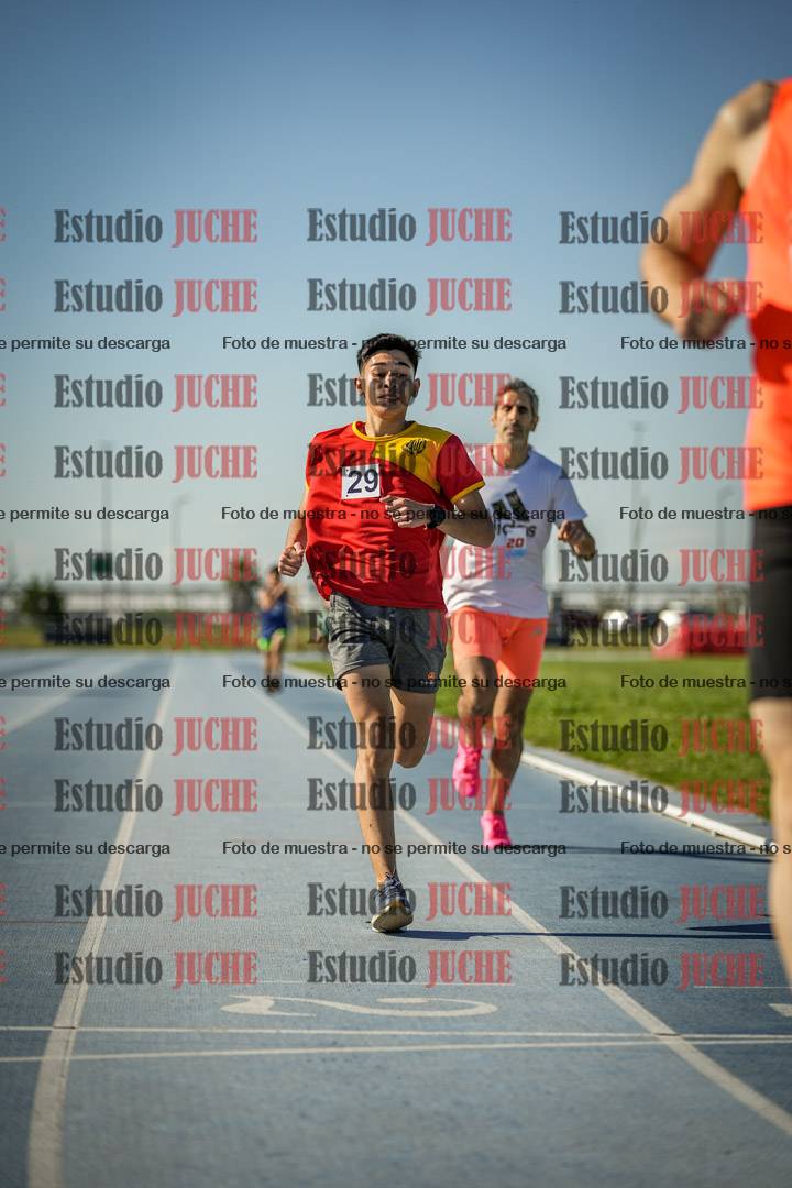 Fotos de los 1500 m llanos de varones